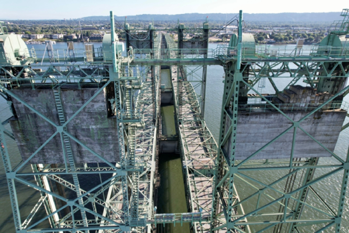 Oregon-Washington Bridge